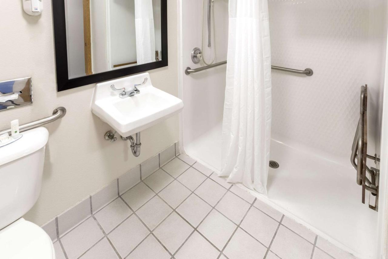 Quality Inn Rochelle Buitenkant foto